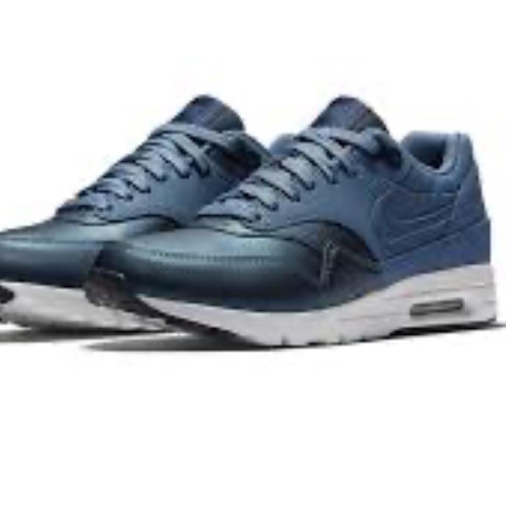 Nike    Air Max 1  Ocean Fog  Size 9.5